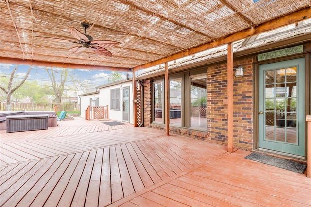 1455 N Woodrow Ave, Wichita, KS 67203