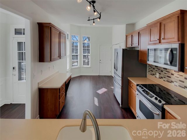 20028 Dovekie Lane, Fort Mill, SC 29707