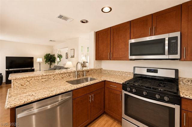 327 Abbington Street, Henderson, NV 89074