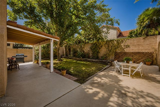 327 Abbington Street, Henderson, NV 89074