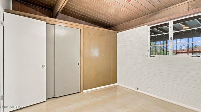 7443 E Calle Sinaloa, Tucson, AZ 85710