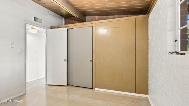 7443 E Calle Sinaloa, Tucson, AZ 85710