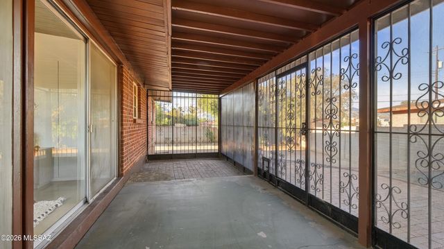 7443 E Calle Sinaloa, Tucson, AZ 85710