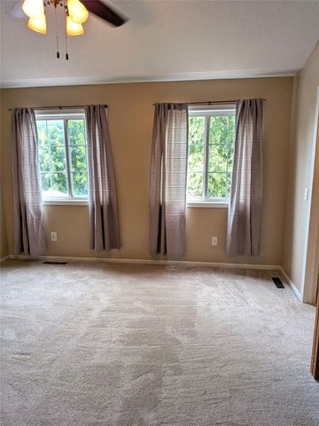 1230 Hardin Drive 1, Carlisle, IA 50047