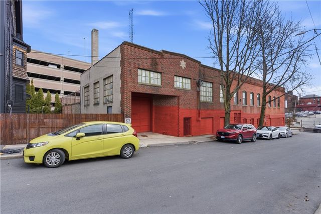 361 West Fountain Street, Providence, RI 02903