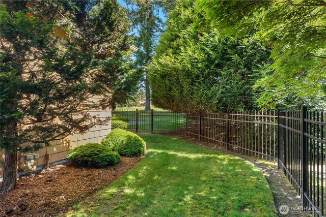 3924 Prestwick Lane SE, Olympia, WA 98501