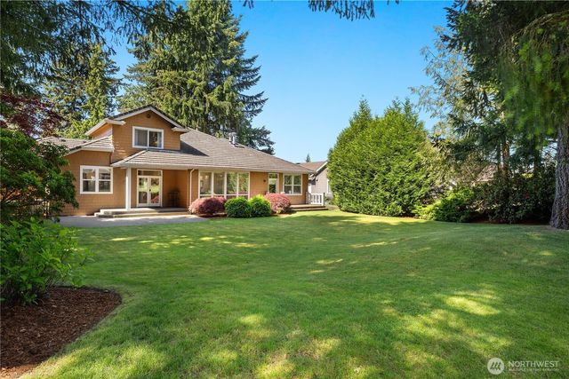 3924 Prestwick Lane SE, Olympia, WA 98501