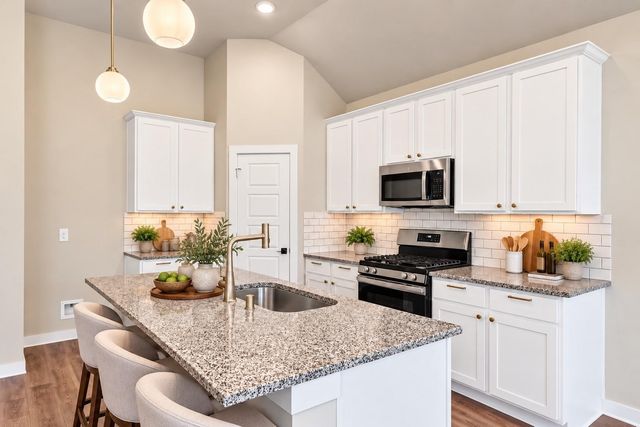 311 Flower Reed Court, Magnolia, TX 77354
