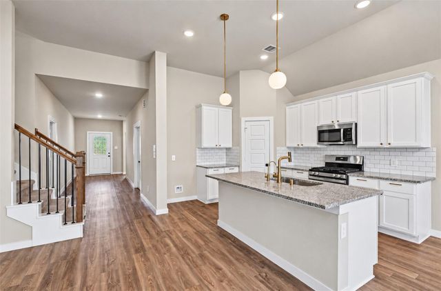 311 Flower Reed Court, Magnolia, TX 77354