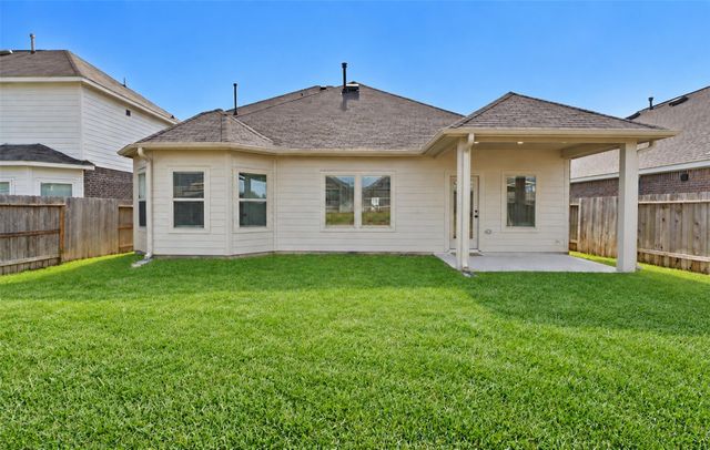 311 Flower Reed Court, Magnolia, TX 77354