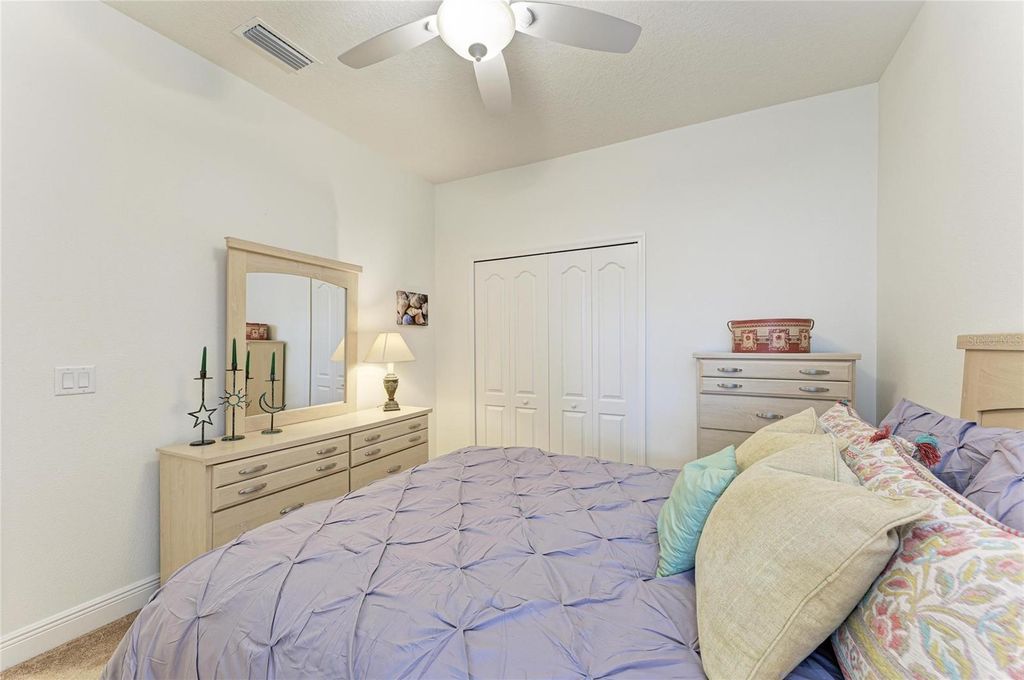 Image 32 of property listing at 12807 SEASONG TERRACE, Bradenton, FL 34211