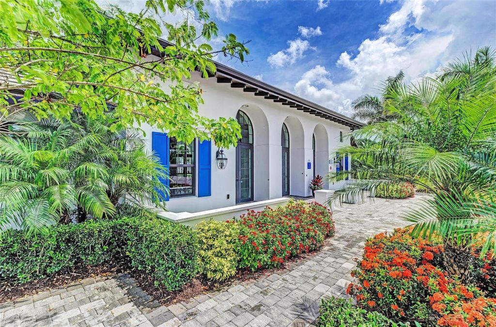 Image 53 of property listing at 12807 SEASONG TERRACE, Bradenton, FL 34211