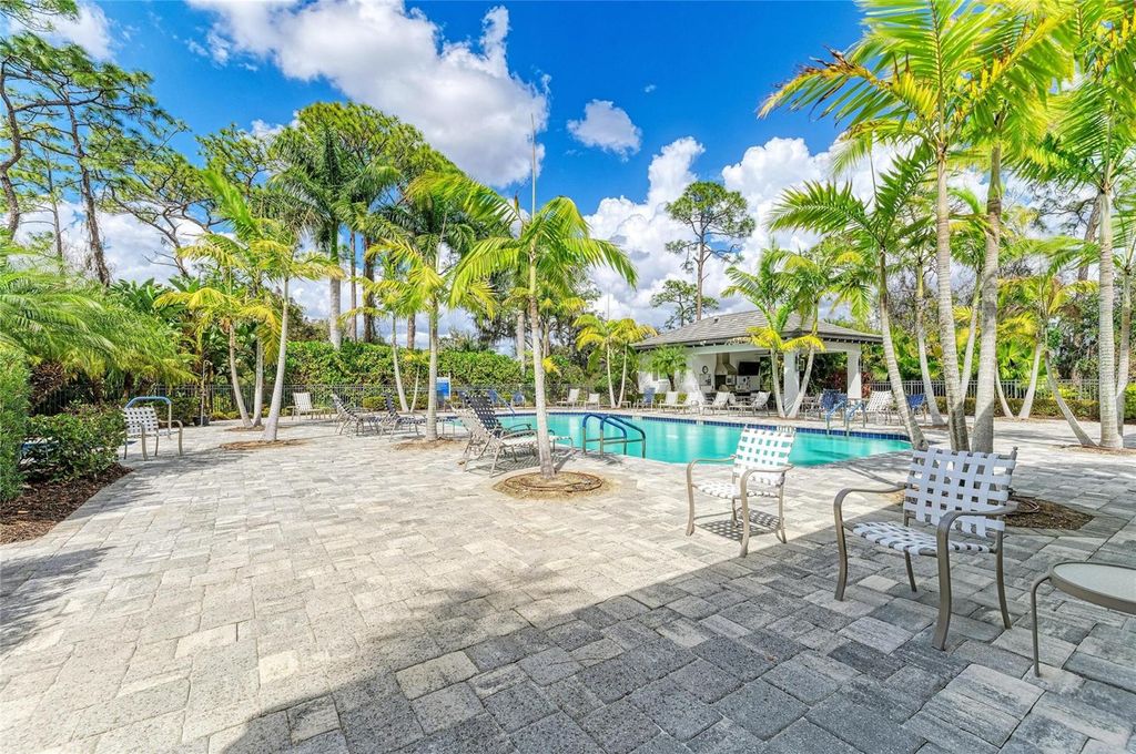 Image 69 of property listing at 12807 SEASONG TERRACE, Bradenton, FL 34211