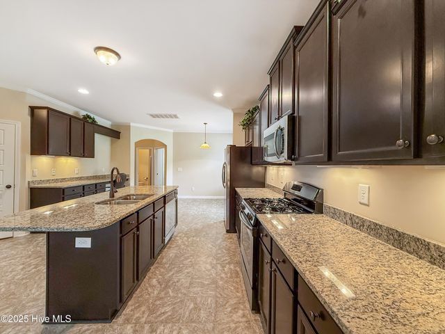 509 Walkens Woods Lane, Jacksonville, NC 28546