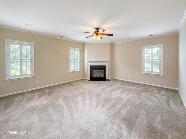 509 Walkens Woods Lane, Jacksonville, NC 28546