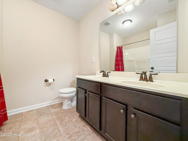 509 Walkens Woods Lane, Jacksonville, NC 28546