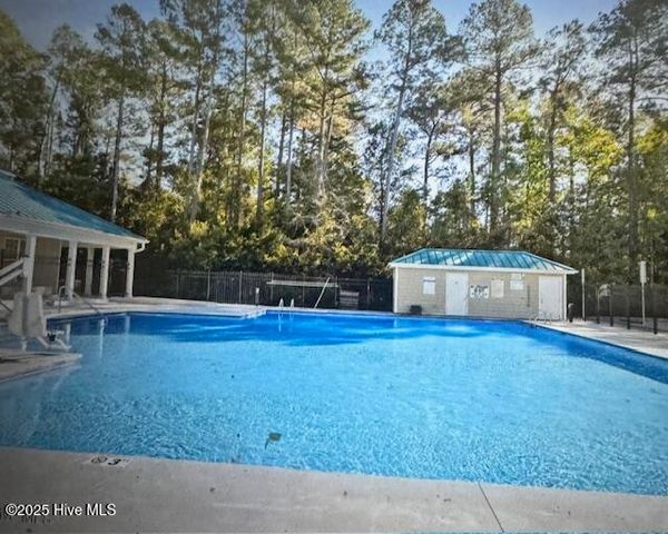 509 Walkens Woods Lane, Jacksonville, NC 28546