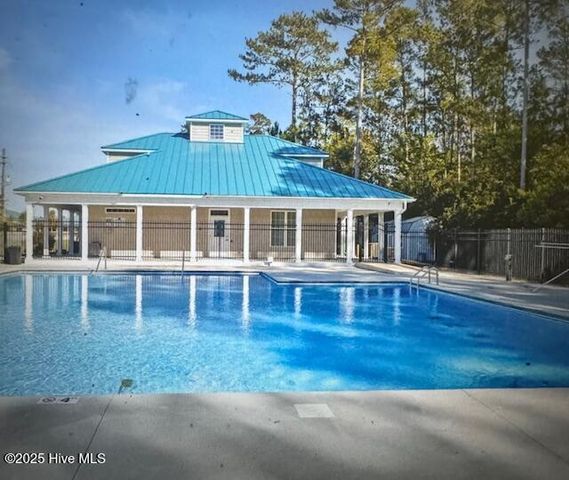 509 Walkens Woods Lane, Jacksonville, NC 28546