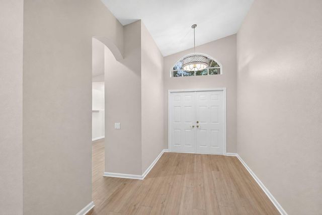 11163 Mandalay Way, Boynton Beach, FL 33437