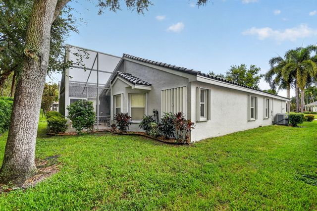 11163 Mandalay Way, Boynton Beach, FL 33437