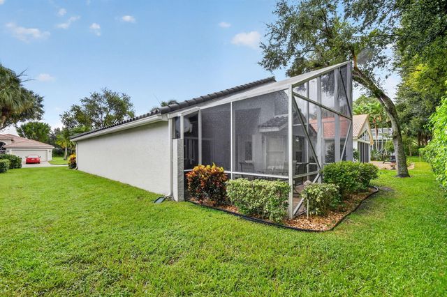 11163 Mandalay Way, Boynton Beach, FL 33437