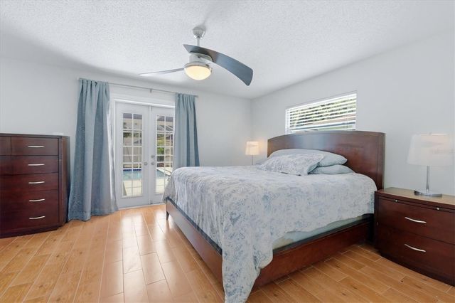4089 KING RICHARD DRIVE, Sarasota, FL 34232