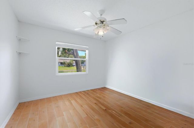 4089 KING RICHARD DRIVE, Sarasota, FL 34232