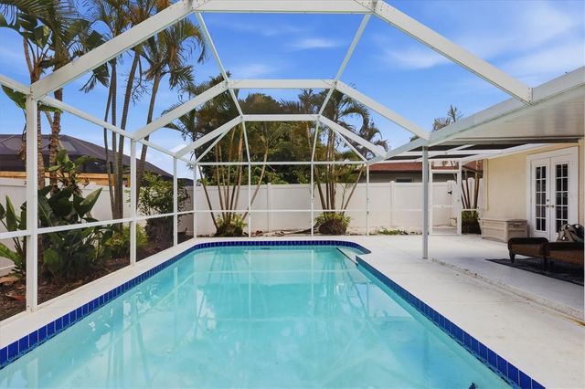 4089 KING RICHARD DRIVE, Sarasota, FL 34232