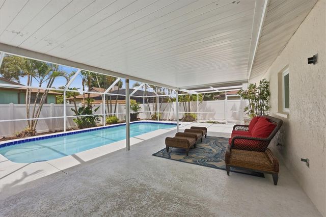 4089 KING RICHARD DRIVE, Sarasota, FL 34232