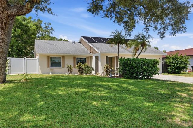 4089 KING RICHARD DRIVE, Sarasota, FL 34232