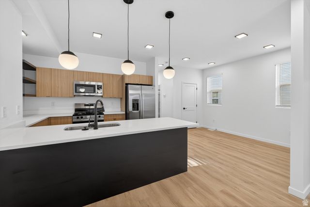 2906 E DESERT SOL CT, Moab, UT 84532