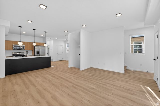 2906 E DESERT SOL CT, Moab, UT 84532