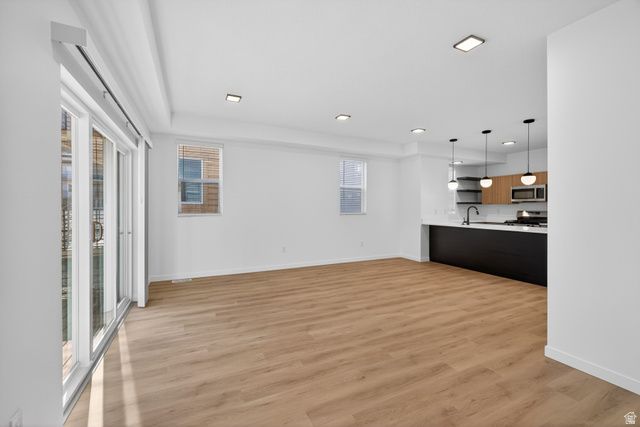 2906 E DESERT SOL CT, Moab, UT 84532