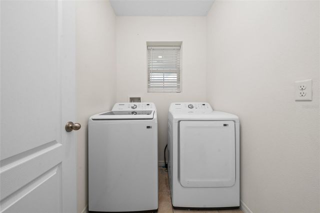 1107 CASCADE DRIVE, Davenport, FL 33837