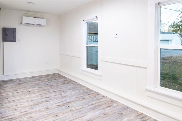 602 N Franklin Avenue, Marshall, MO 65340