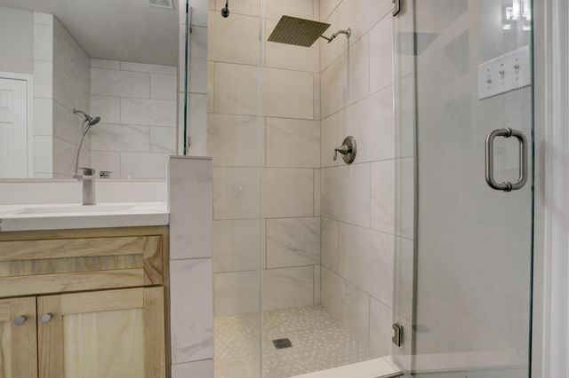 1408 S Friendswood Drive 106, Friendswood, TX 77546