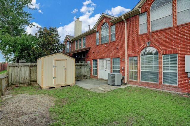 1408 S Friendswood Drive 106, Friendswood, TX 77546