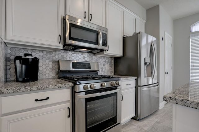 1408 S Friendswood Drive 106, Friendswood, TX 77546