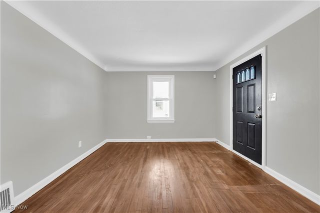 20570 Morris Avenue, Euclid, OH 44123