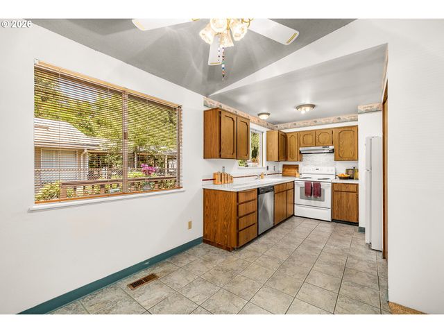 2920 Se 138TH Ave, Portland, OR 97236