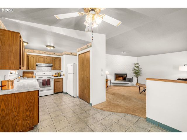 2920 Se 138TH Ave, Portland, OR 97236