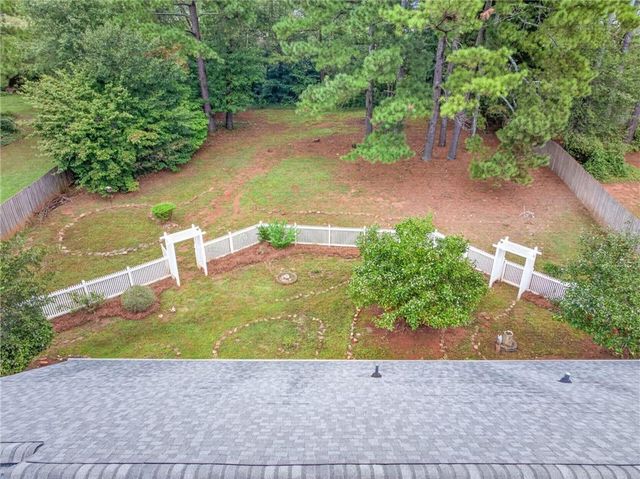 531 Carriage Drive, Bethlehem, GA 30620