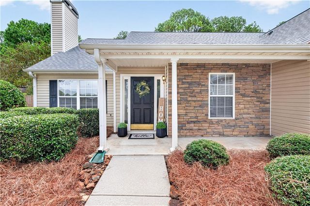 531 Carriage Drive, Bethlehem, GA 30620