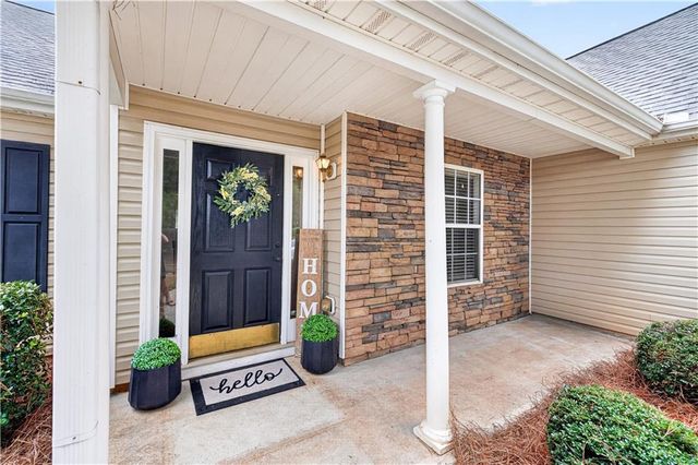 531 Carriage Drive, Bethlehem, GA 30620