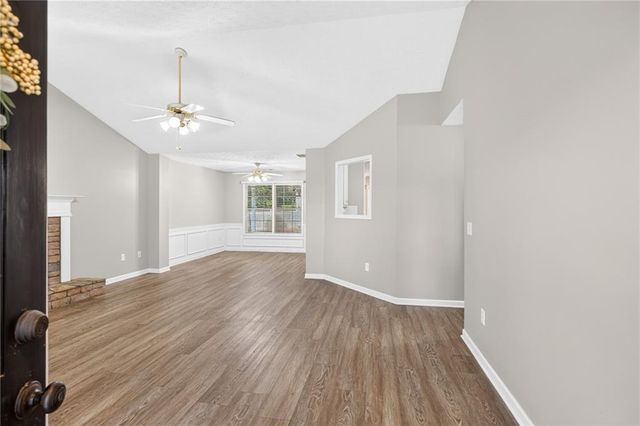 531 Carriage Drive, Bethlehem, GA 30620