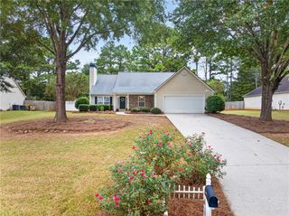 531 Carriage Drive, Bethlehem, GA 30620