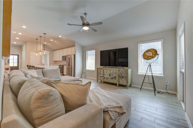 5011 Yellow Rays Trail, Katy, TX 77493