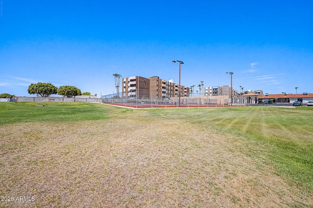 425 S PARKCREST Drive 334, Mesa, AZ 85206