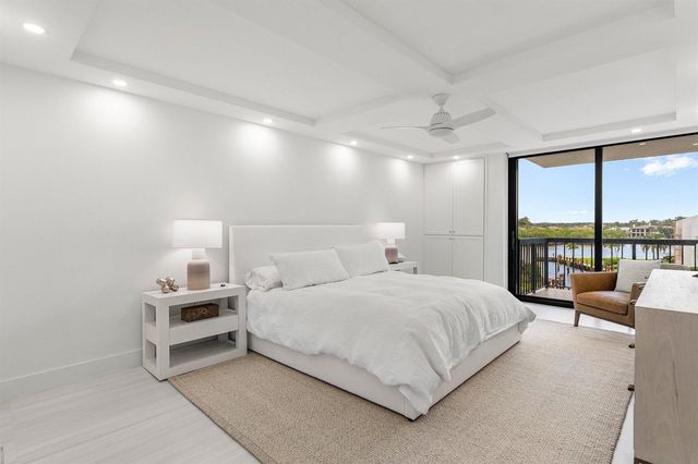 4748 S OCEAN Boulevard 406, Highland Beach, FL 33487