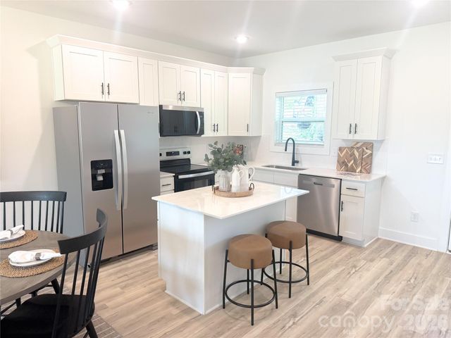 205 E Rice Street, Landis, NC 28088